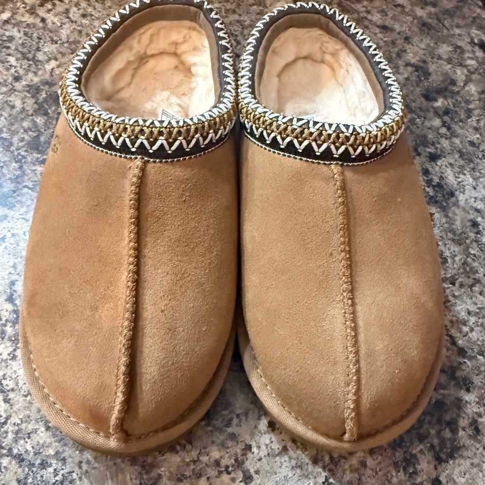 UGG Tan Slippers with Embroidered Trim